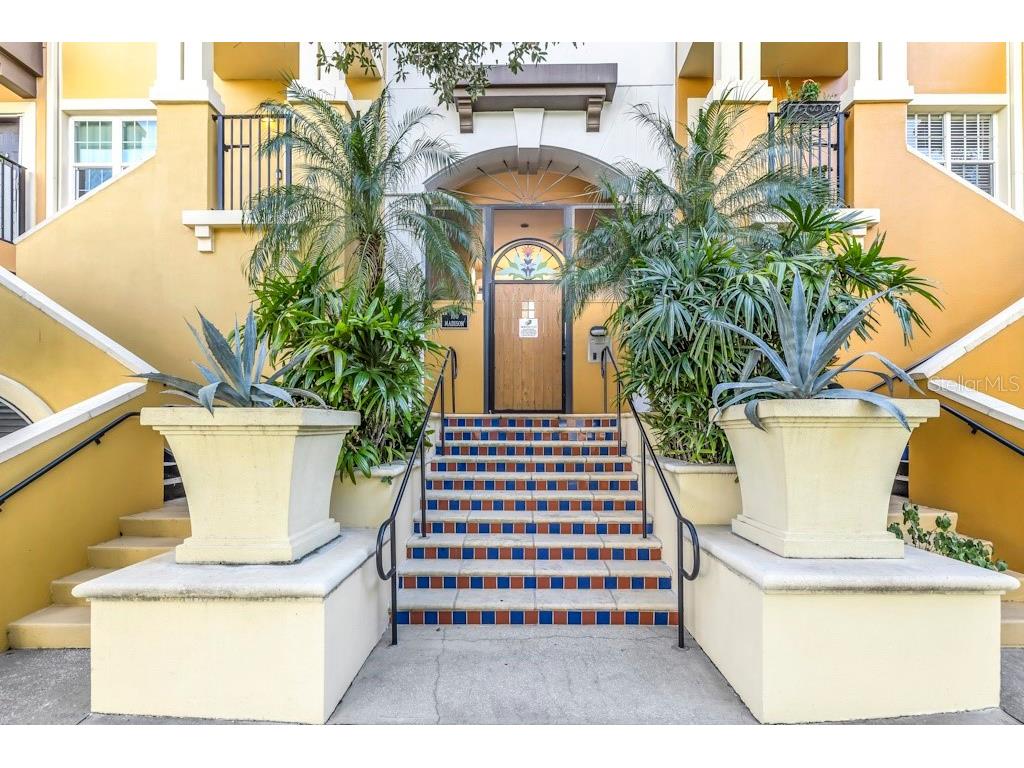 100 4th Avenue S #206 Saint Petersburg FL 33701 U8218172 image1