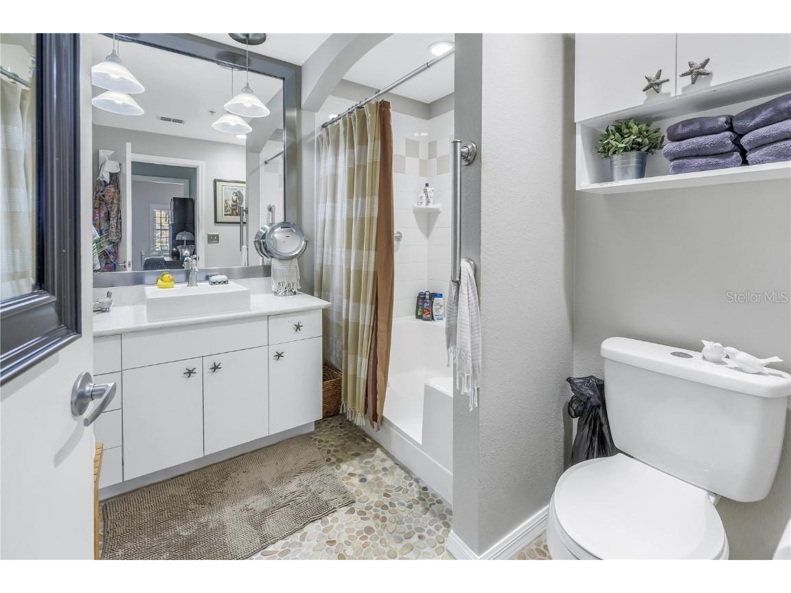 100 4th Avenue S #207 Saint Petersburg FL 33701 TB8364952 image24