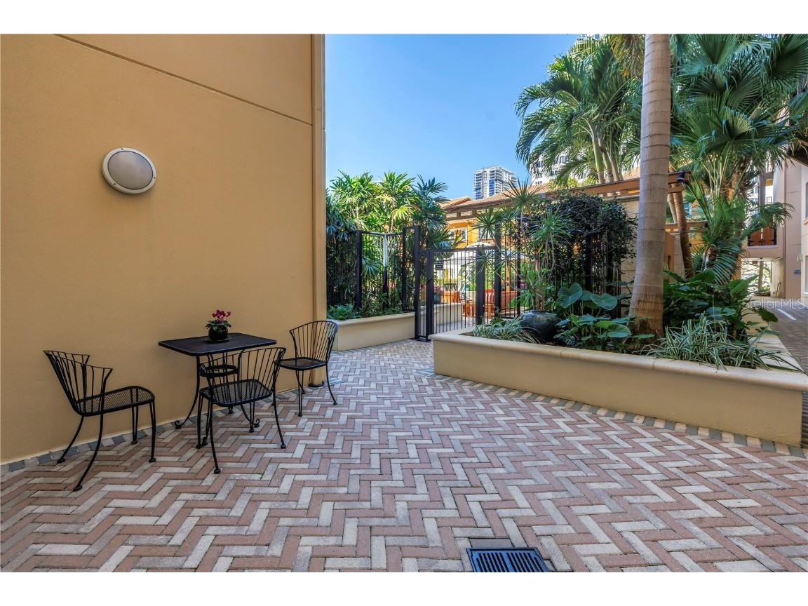 100 4th Avenue S #207 Saint Petersburg FL 33701 TB8364952 image54