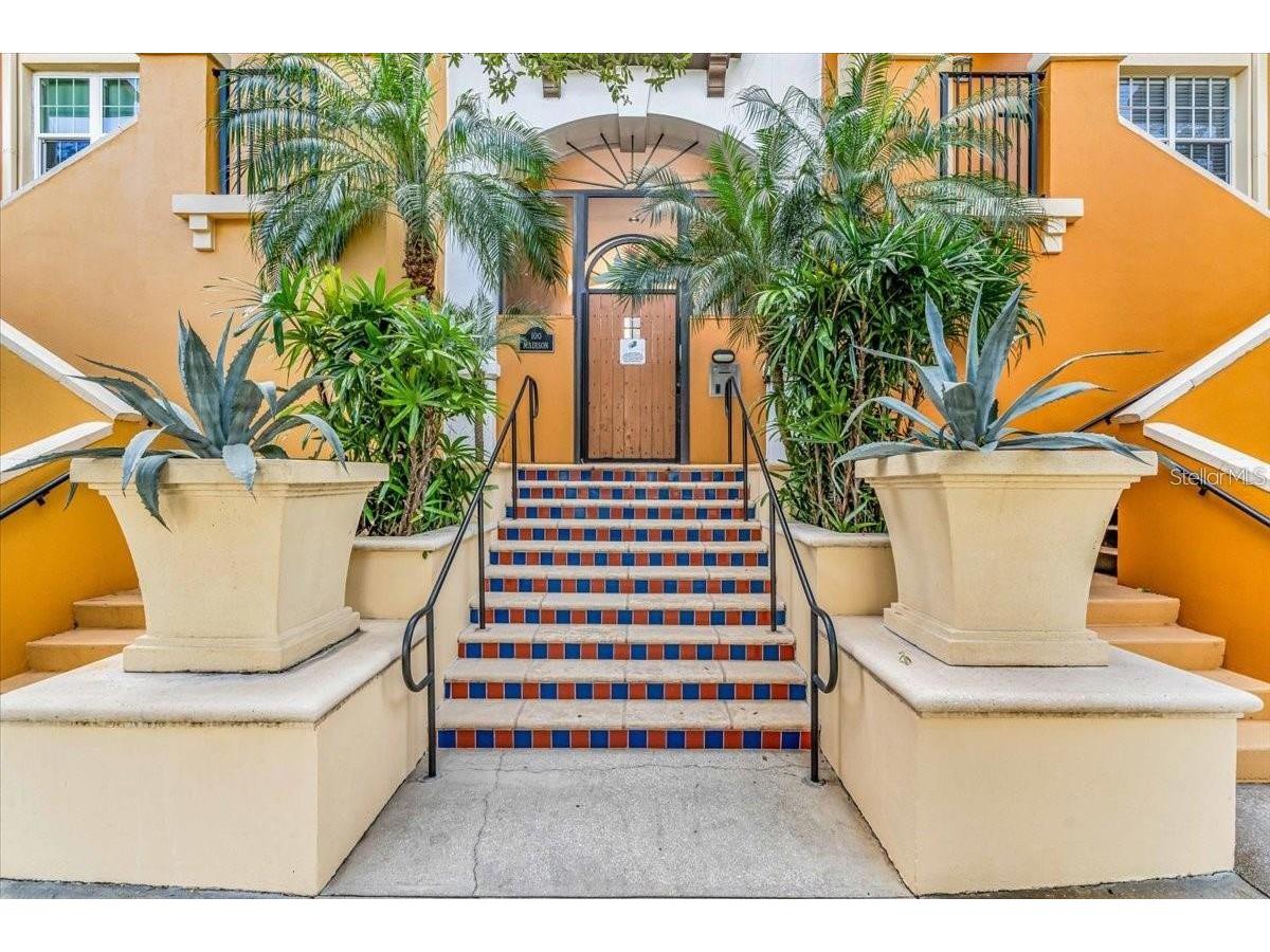 100 4th Avenue S #207 Saint Petersburg FL 33701 TB8494262 image1