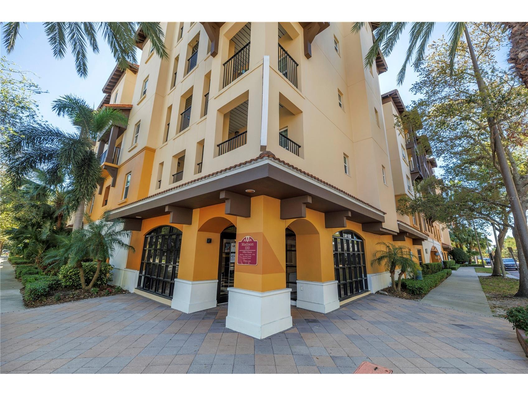 100 4th Avenue S #207 Saint Petersburg FL 33701 TB8494262 image64