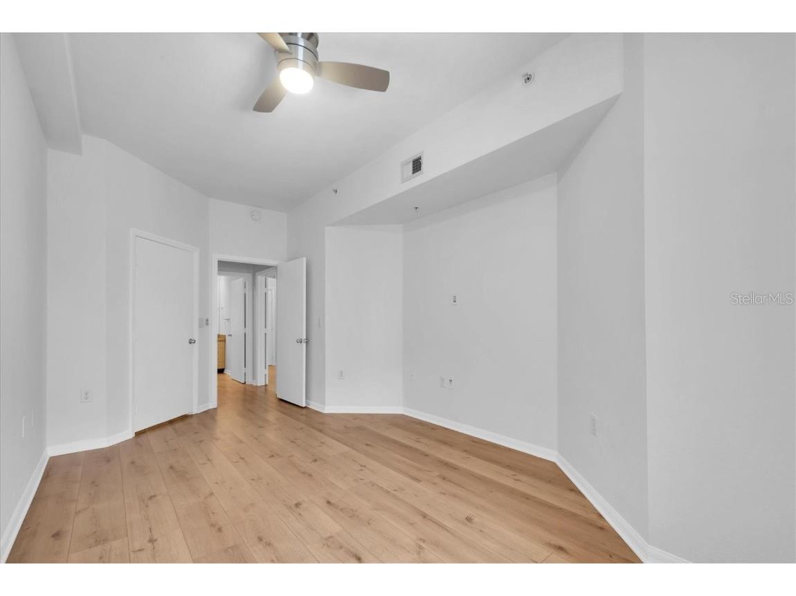 100 4th Avenue S #223 Saint Petersburg FL 33701 TB8432007 image23