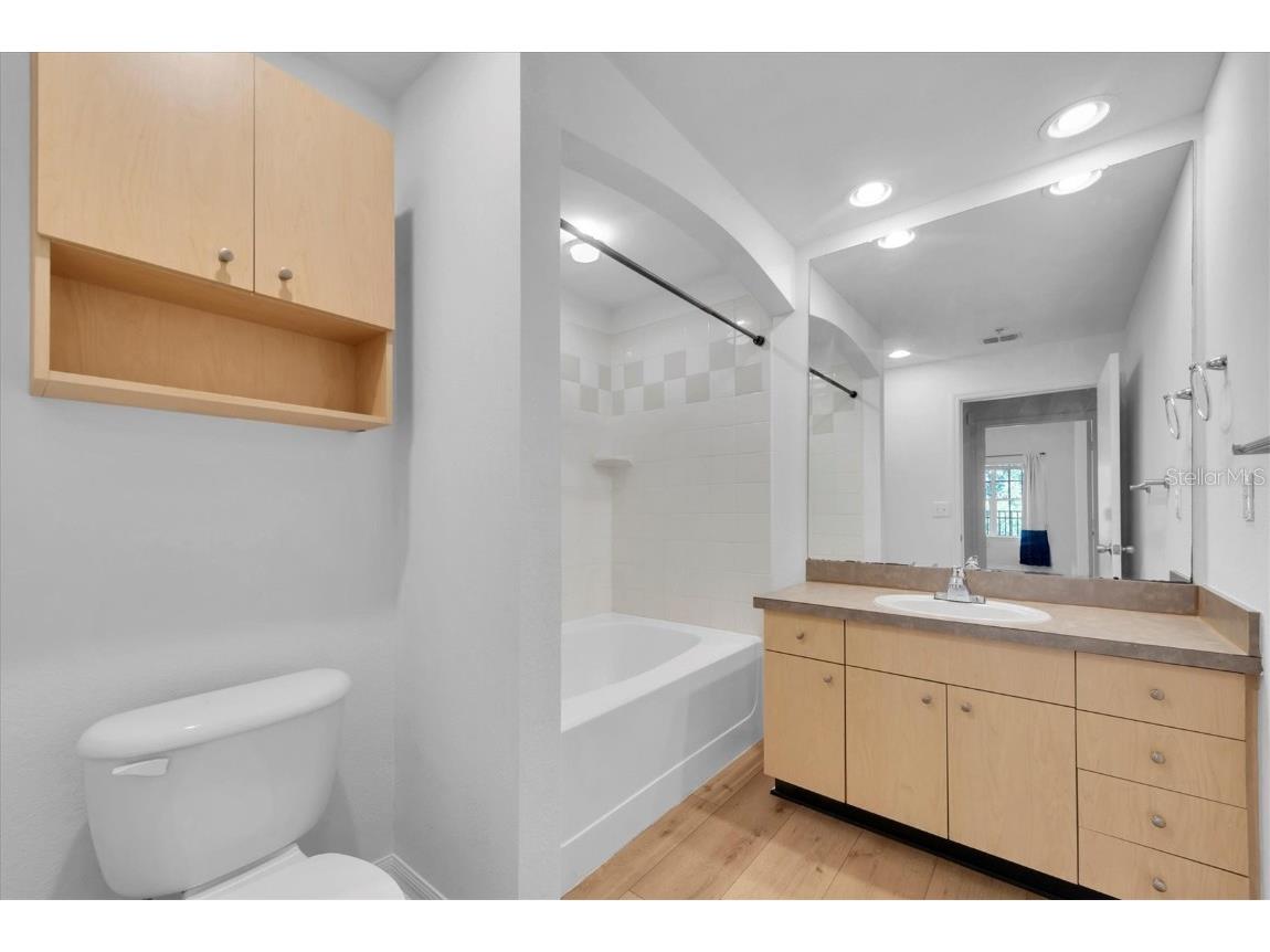 100 4th Avenue S #223 Saint Petersburg FL 33701 TB8432007 image26