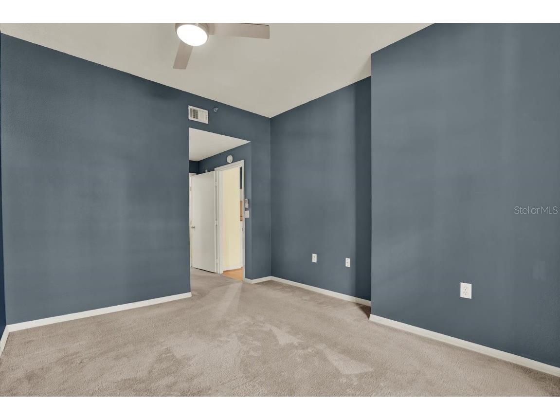 100 4th Avenue S #229 Saint Petersburg FL 33701 TB8415416 image12