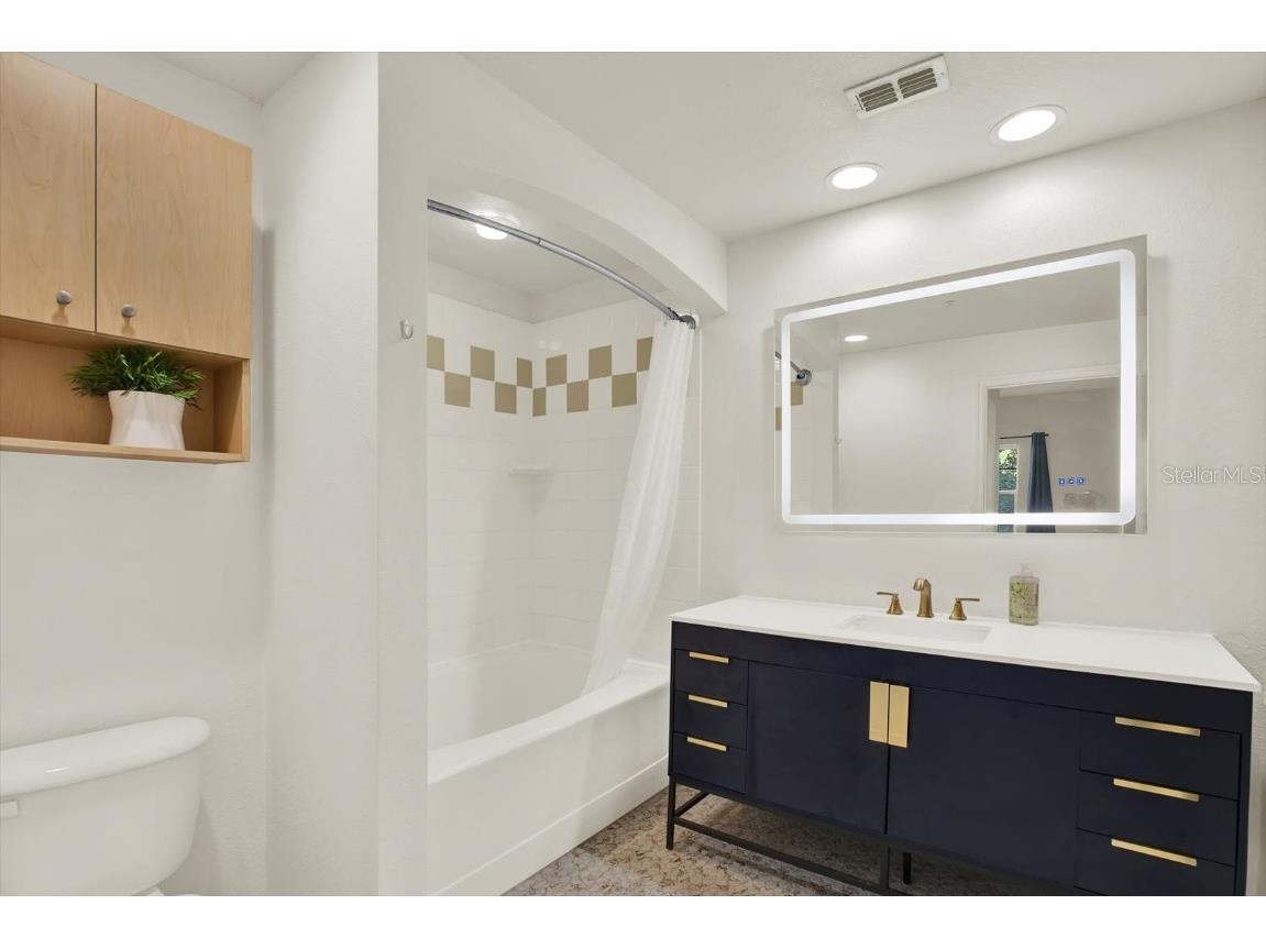 100 4th Avenue S #229 Saint Petersburg FL 33701 TB8415416 image13