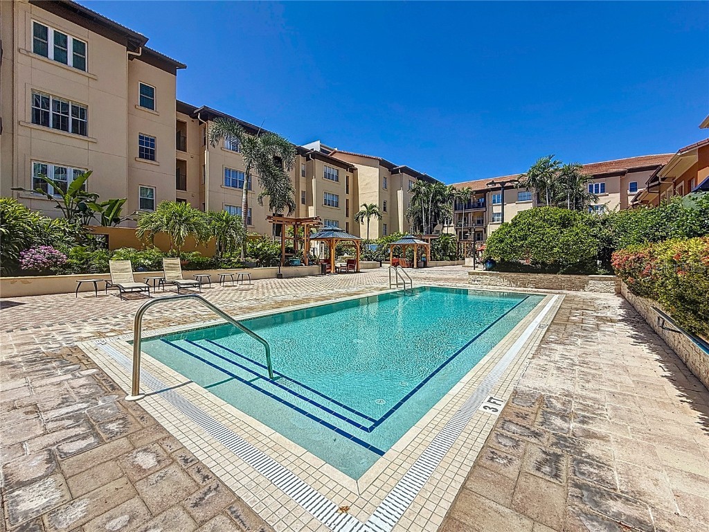 100 4th Avenue S #312 Saint Petersburg FL 33701 - TAMPA BAY TB8400173 image1