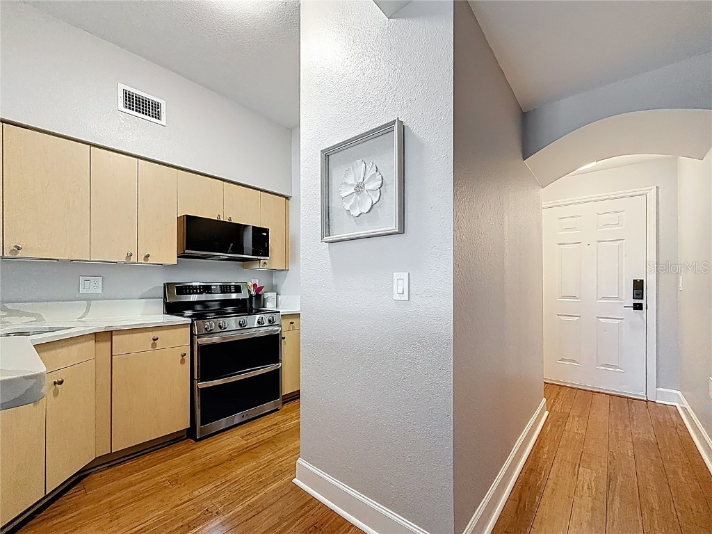 100 4th Avenue S #312 Saint Petersburg FL 33701 - TAMPA BAY TB8400173 image12