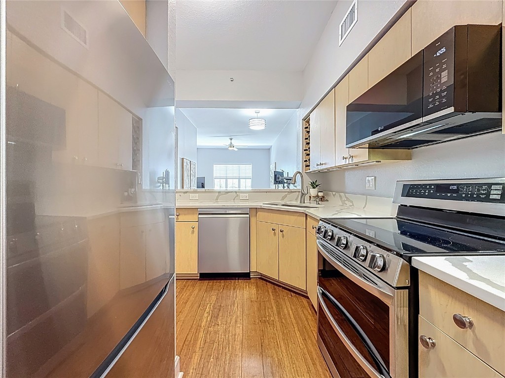 100 4th Avenue S #312 Saint Petersburg FL 33701 - TAMPA BAY TB8400173 image94