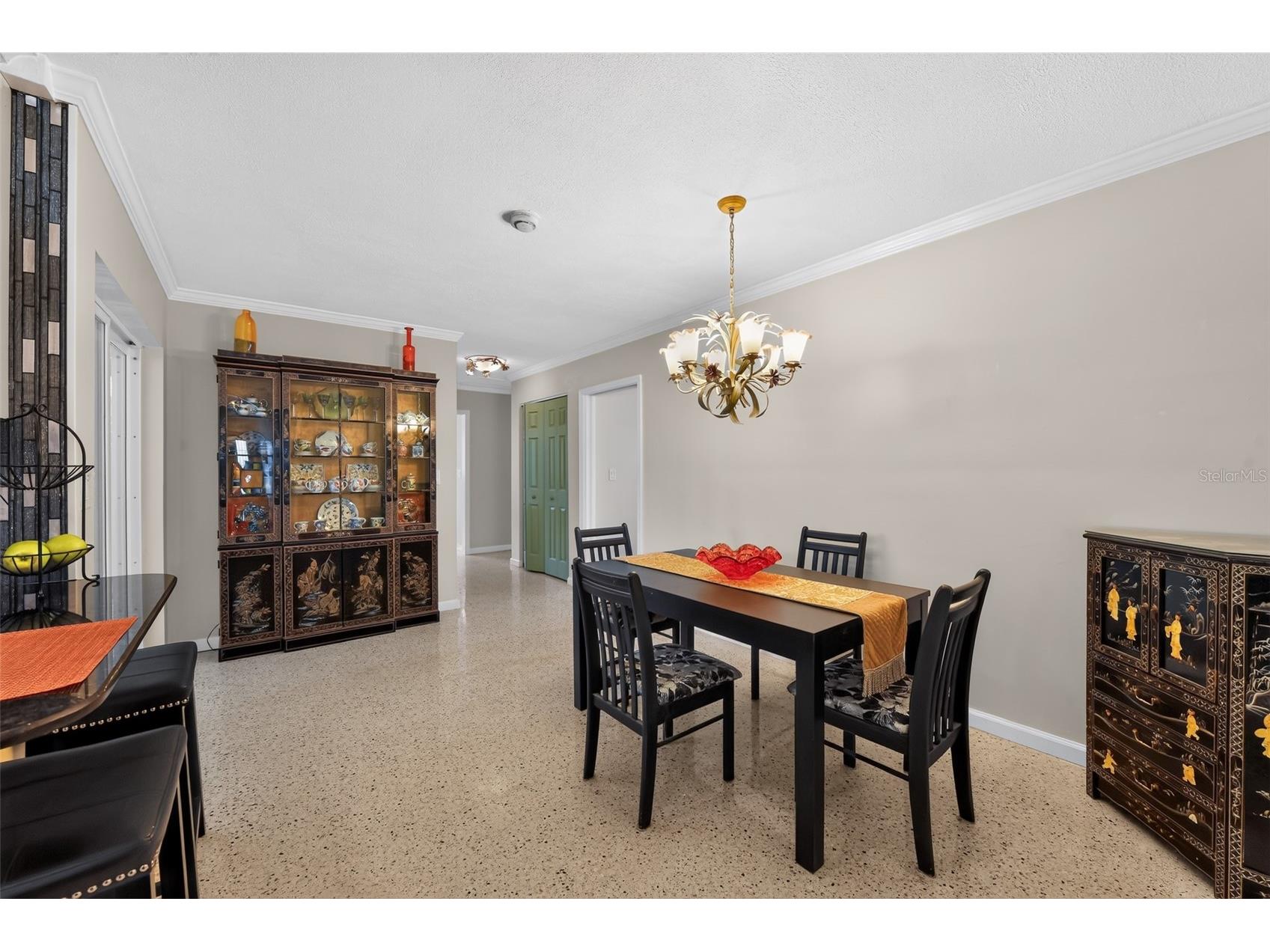 100 59th Avenue S Saint Petersburg FL 33705 O6420621 image15
