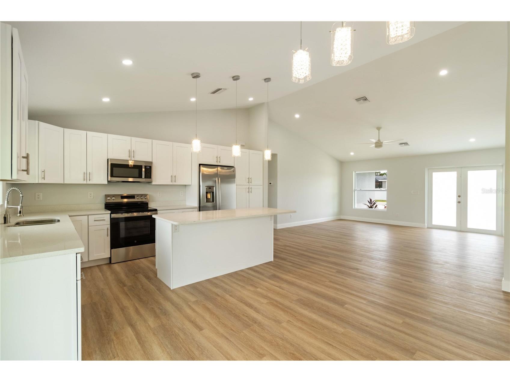 100 Abbott Court Rotonda West FL 33947 A4662058 image10