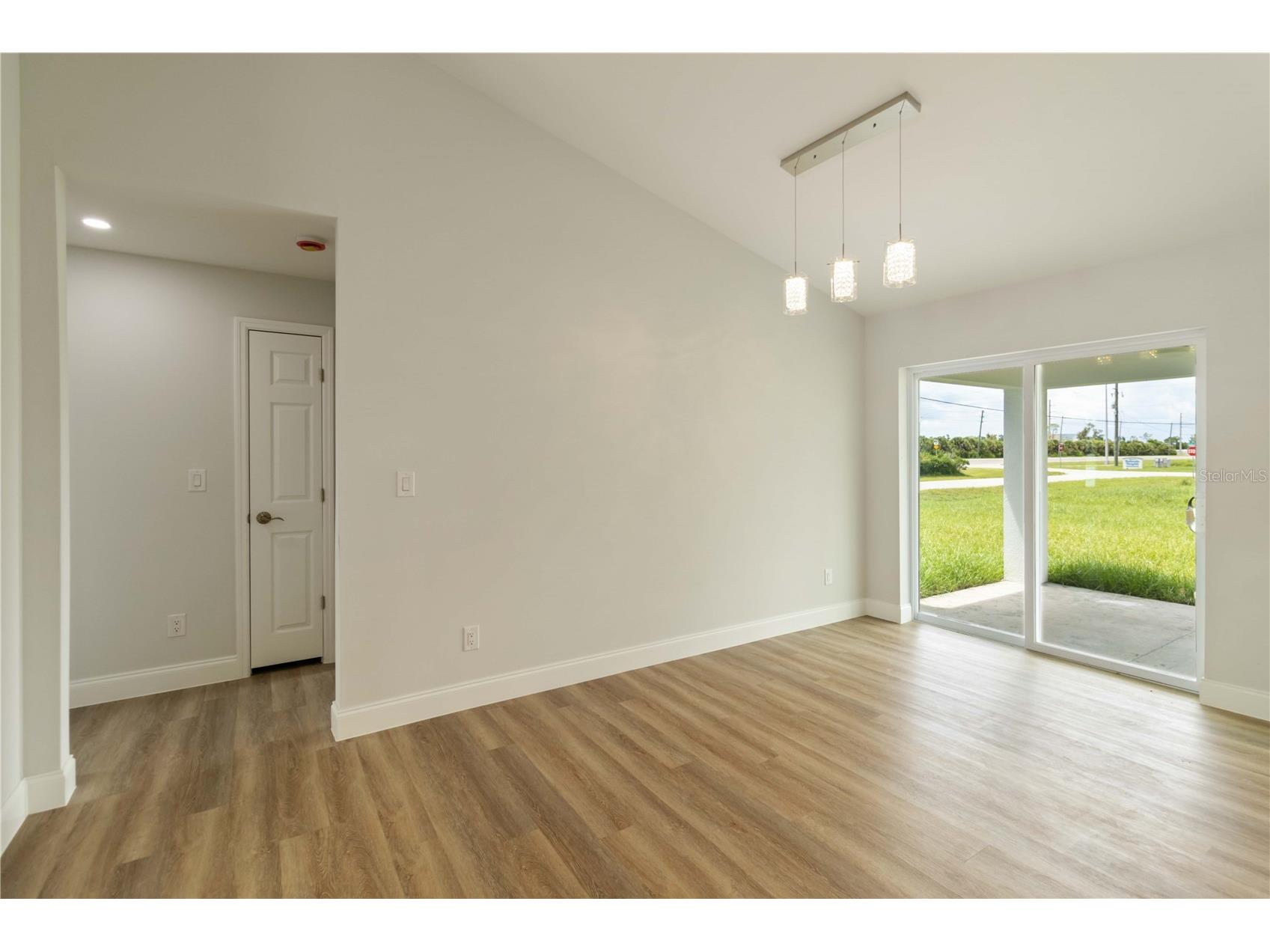 100 Abbott Court Rotonda West FL 33947 A4662058 image17
