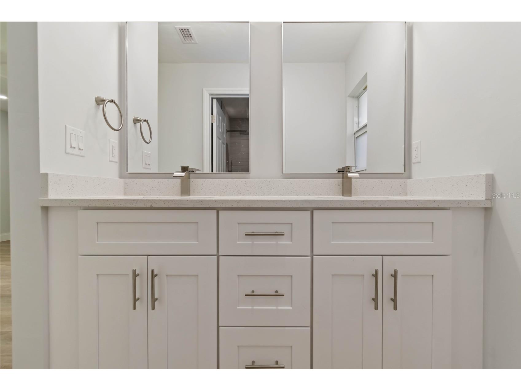 100 Abbott Court Rotonda West FL 33947 A4662058 image28