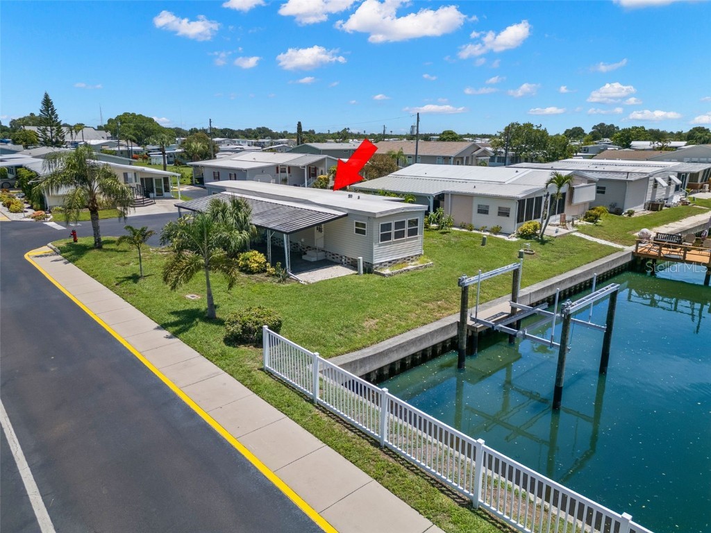 100 Americana Court NE #205 Saint Petersburg FL 33702 - TAMPA BAY U8192183 image1