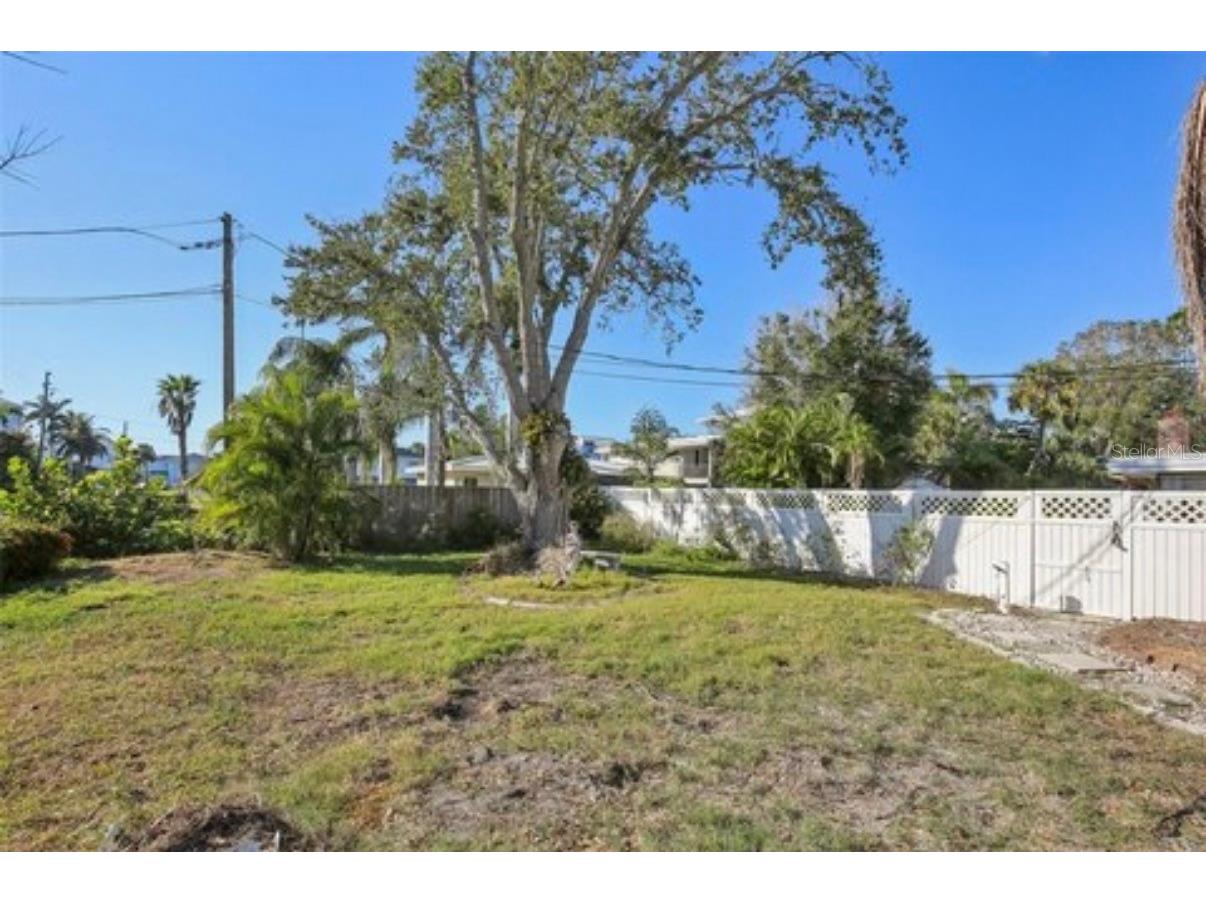 100 Augusta Avenue Palm Harbor FL 34683 TB8511520 image4