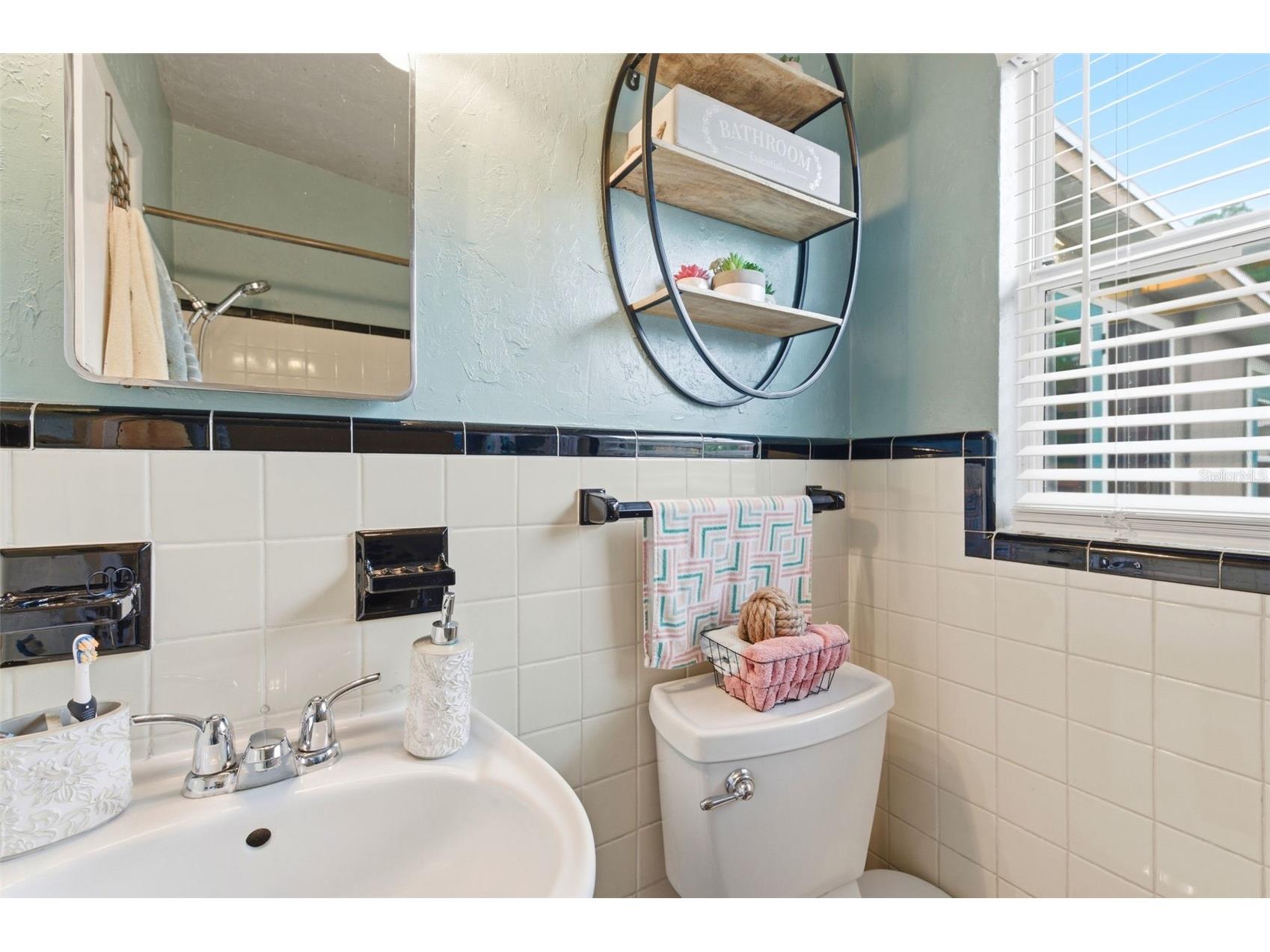 100 Avery Avenue Crystal Beach FL 34681 TB8513449 image23