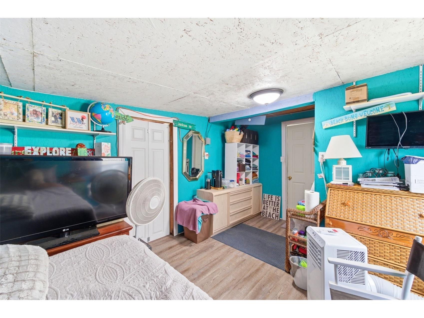 100 Avery Avenue Crystal Beach FL 34681 TB8513449 image29