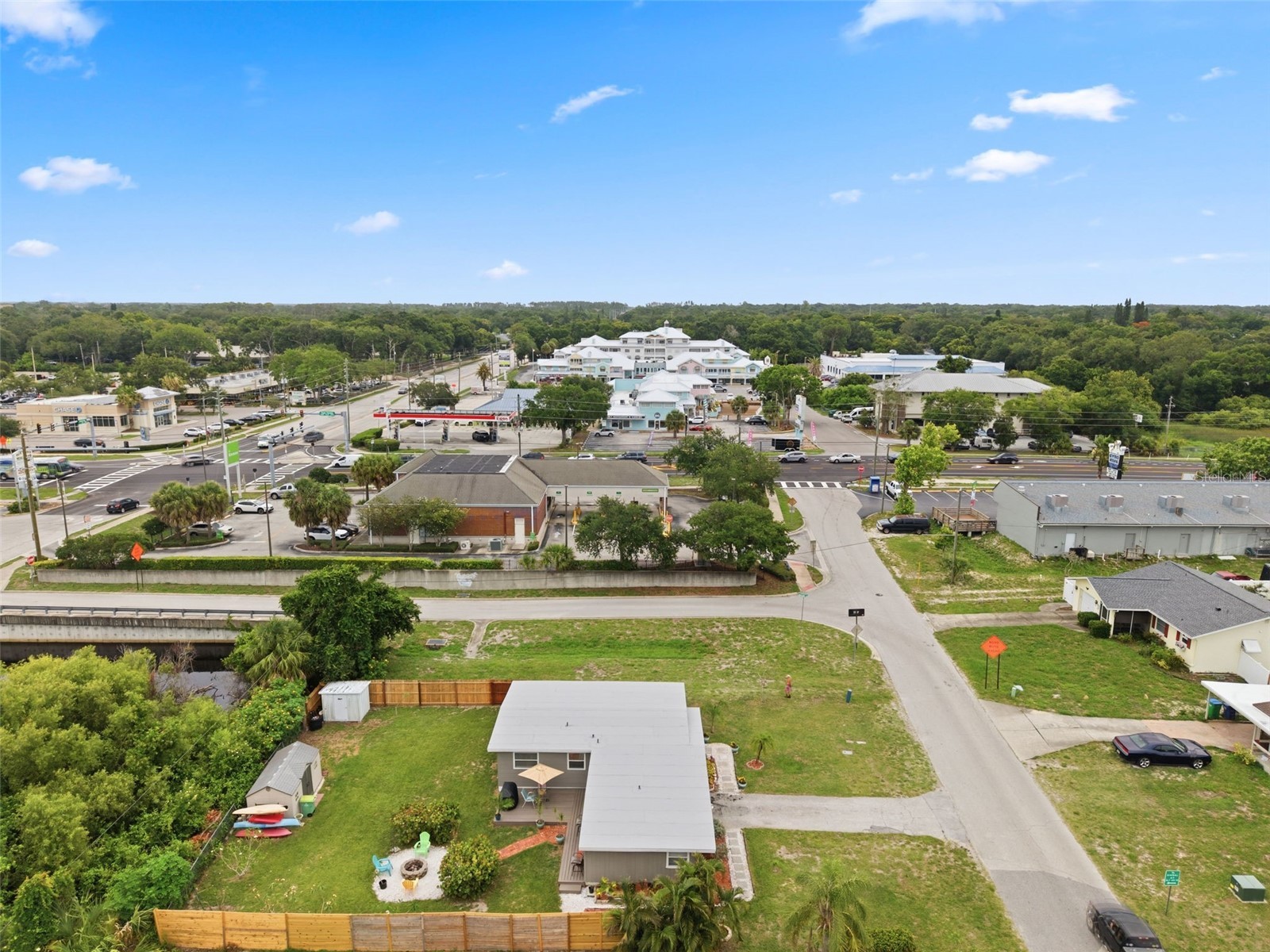 100 Avery Avenue Crystal Beach FL 34681 TB8513449 image38