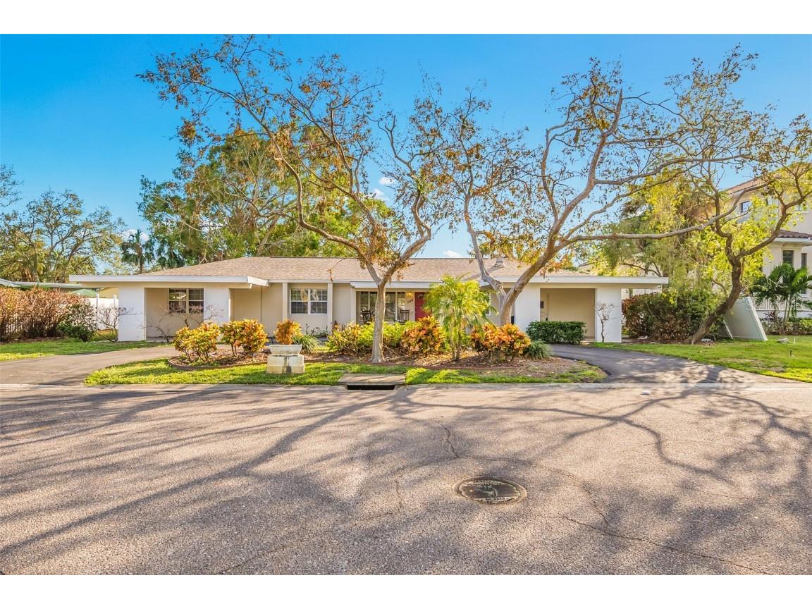 100 Bay Point Drive NE Saint Petersburg FL 33704 TB8331835 image1