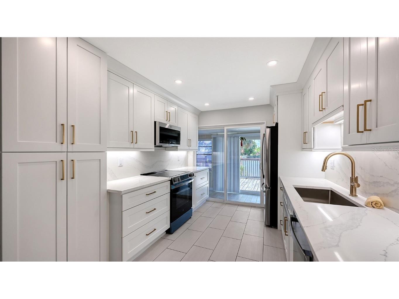 100 Bayshore Road #C Nokomis FL 34275 A4666694 image14