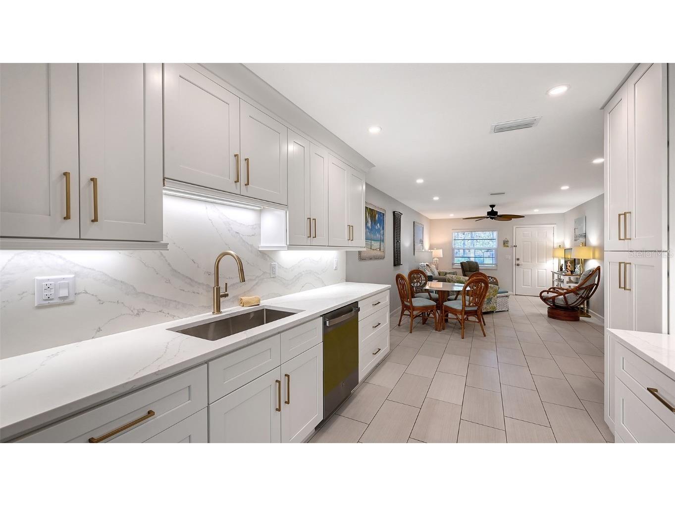 100 Bayshore Road #C Nokomis FL 34275 A4666694 image15