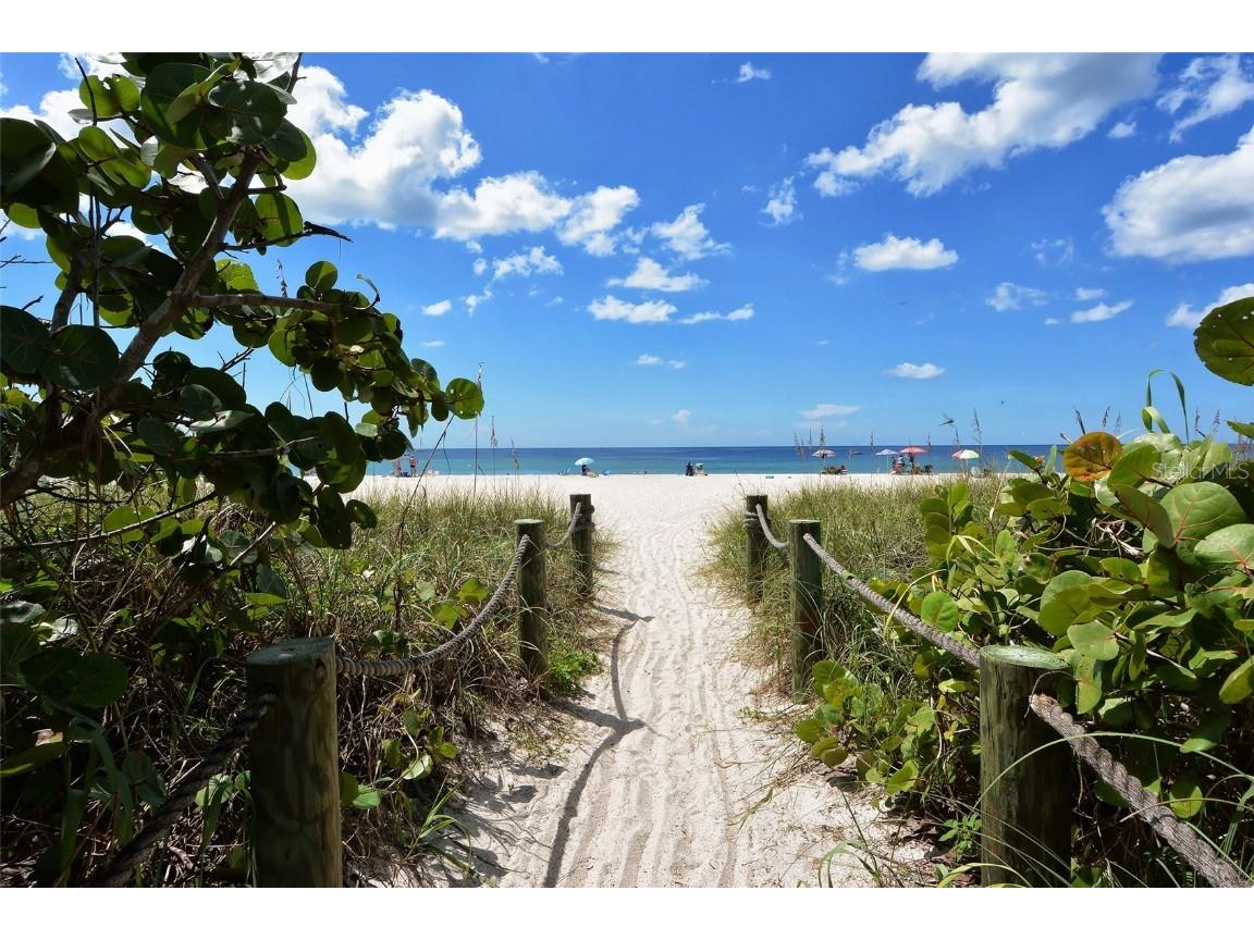 100 Bayshore Road #C Nokomis FL 34275 A4666694 image30