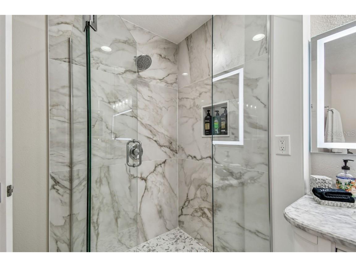 100 Bayside Drive #202 Clearwater Beach FL 33767 TB8398942 image25