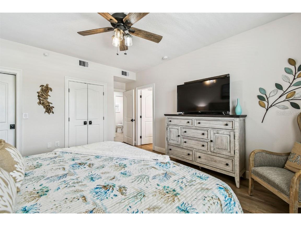 100 Bayside Drive #202 Clearwater Beach FL 33767 TB8398942 image29