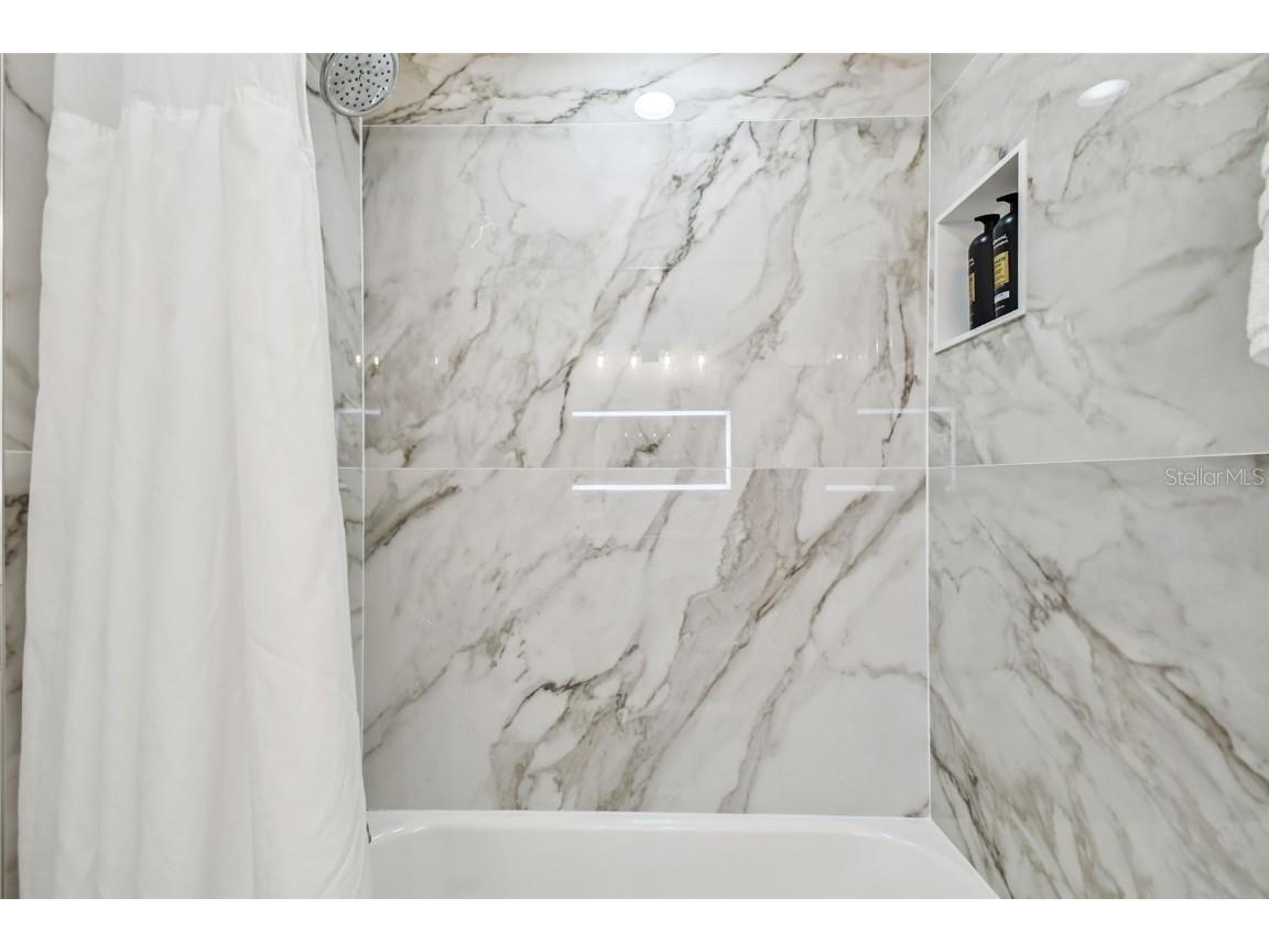 100 Bayside Drive #202 Clearwater Beach FL 33767 TB8398942 image32