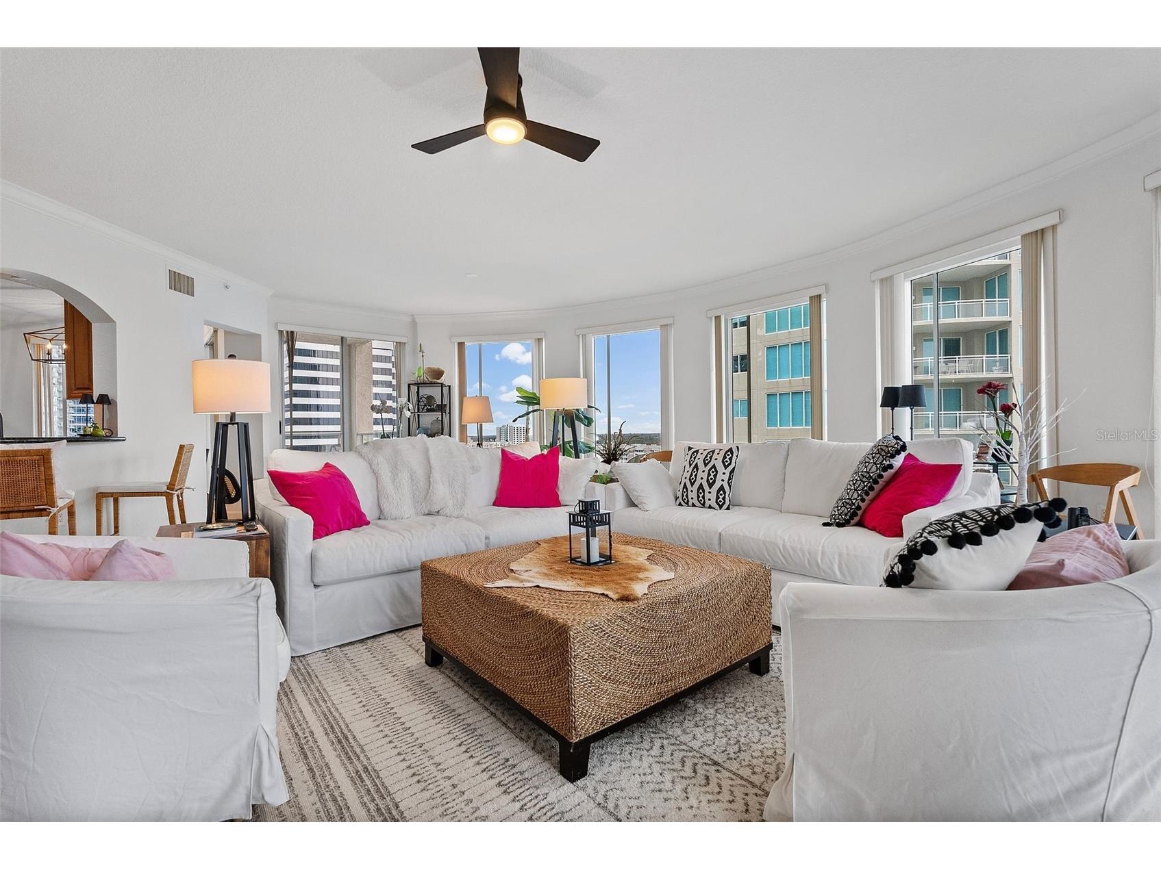 100 Beach Drive NE #1501 Saint Petersburg FL 33701 TB8481559 image14