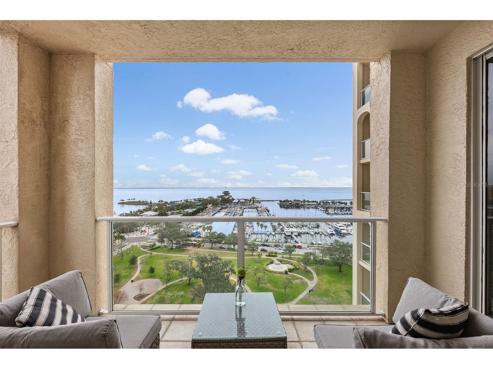 100 Beach Drive NE #1501 Saint Petersburg FL 33701 TB8481559 image17