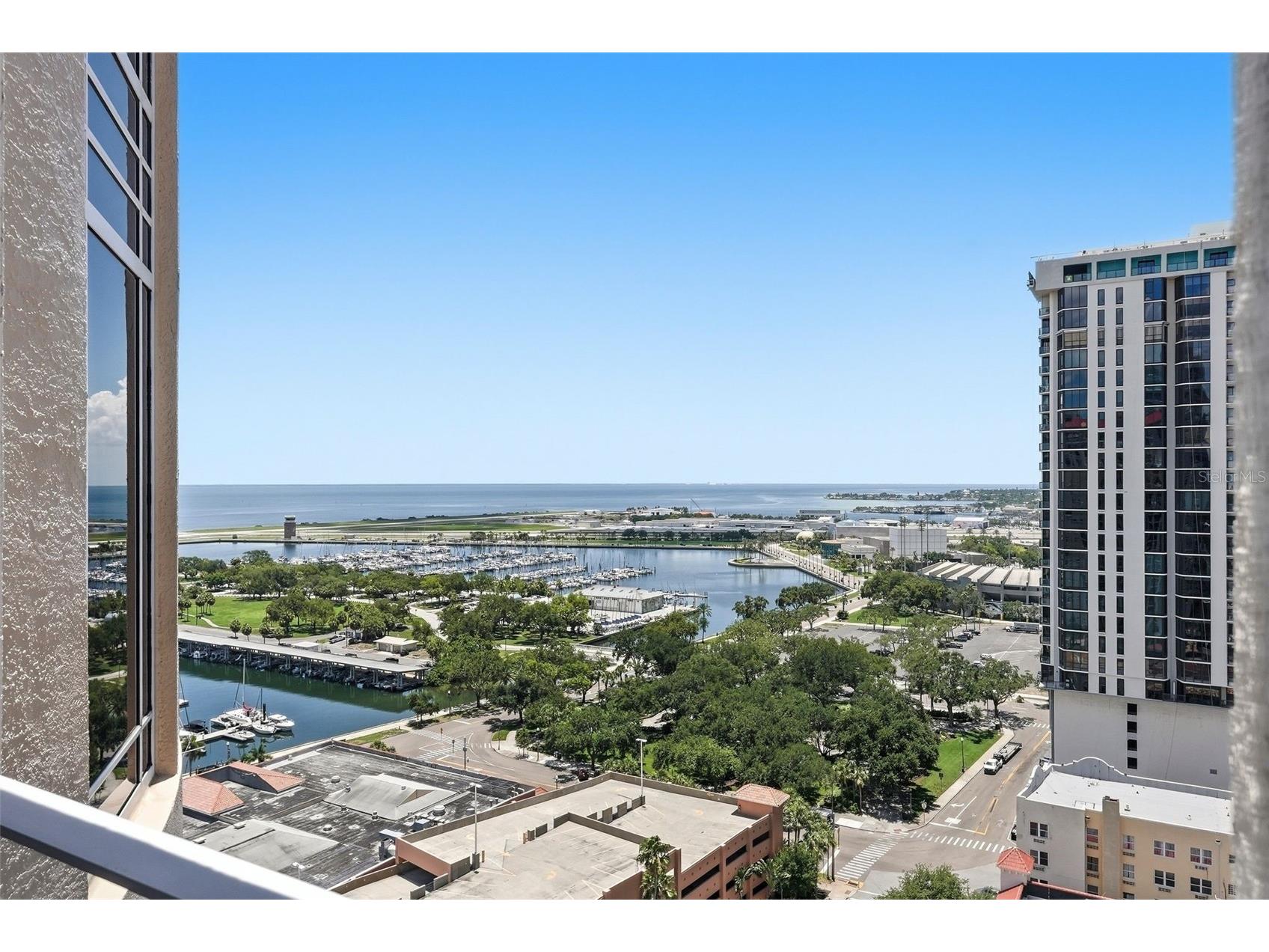 100 Beach Drive NE #1900 Saint Petersburg FL 33701 - TAMPA BAY TB8526851 image22
