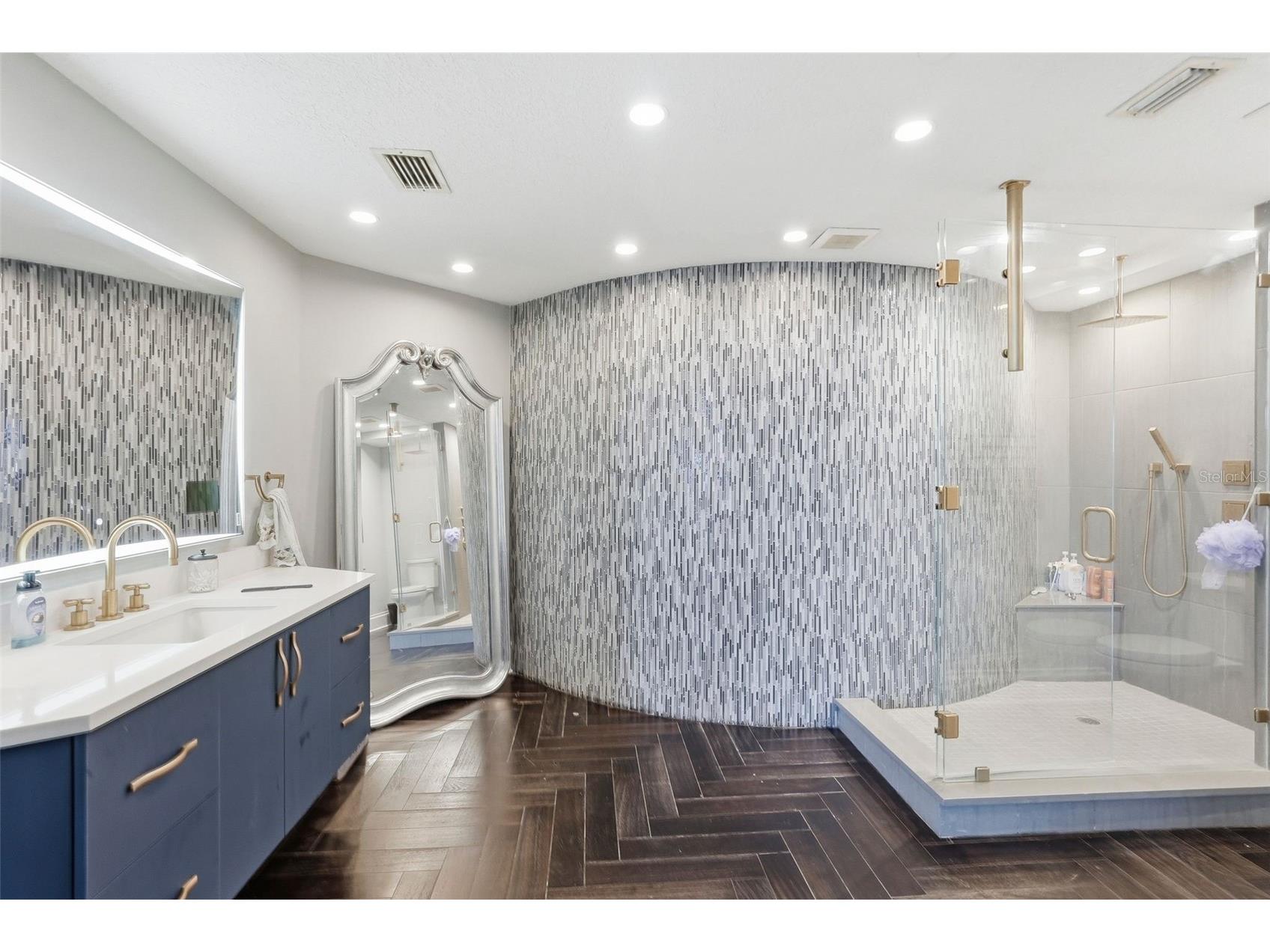 100 Beach Drive NE #1900 Saint Petersburg FL 33701 - TAMPA BAY TB8526851 image25