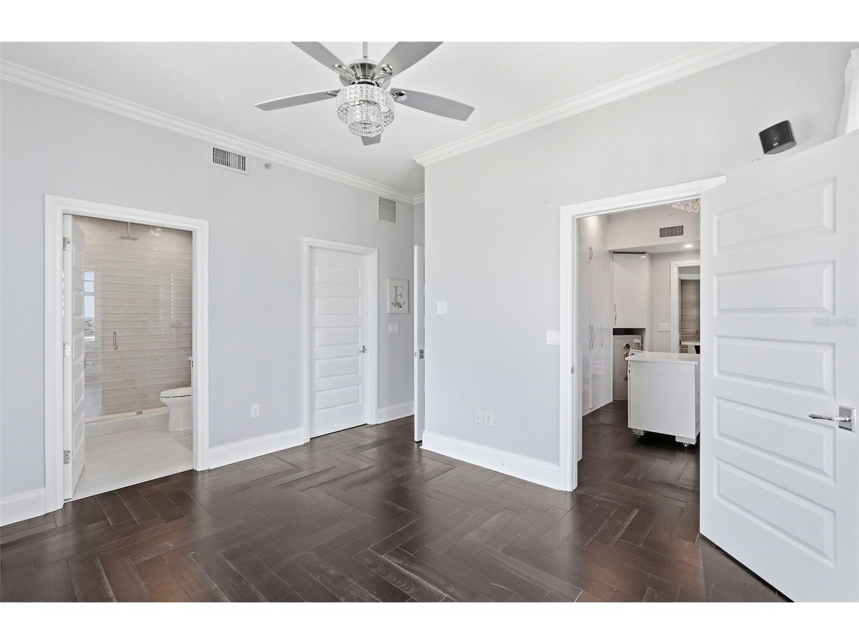 100 Beach Drive NE #1900 Saint Petersburg FL 33701 - TAMPA BAY TB8526851 image34