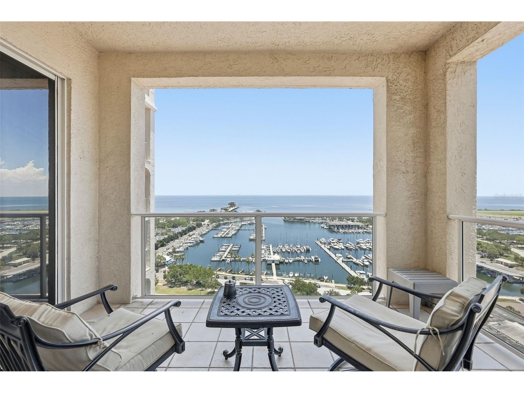 100 Beach Drive NE #1900 Saint Petersburg FL 33701 - TAMPA BAY TB8526851 image36