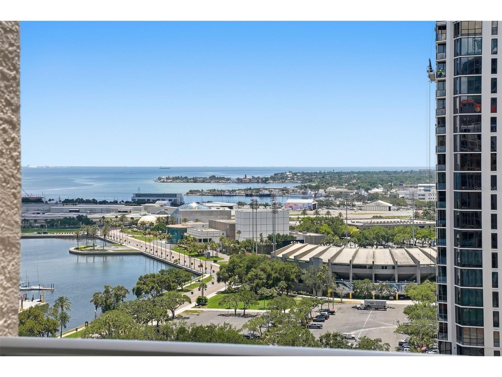 100 Beach Drive NE #1900 Saint Petersburg FL 33701 - TAMPA BAY TB8526851 image47