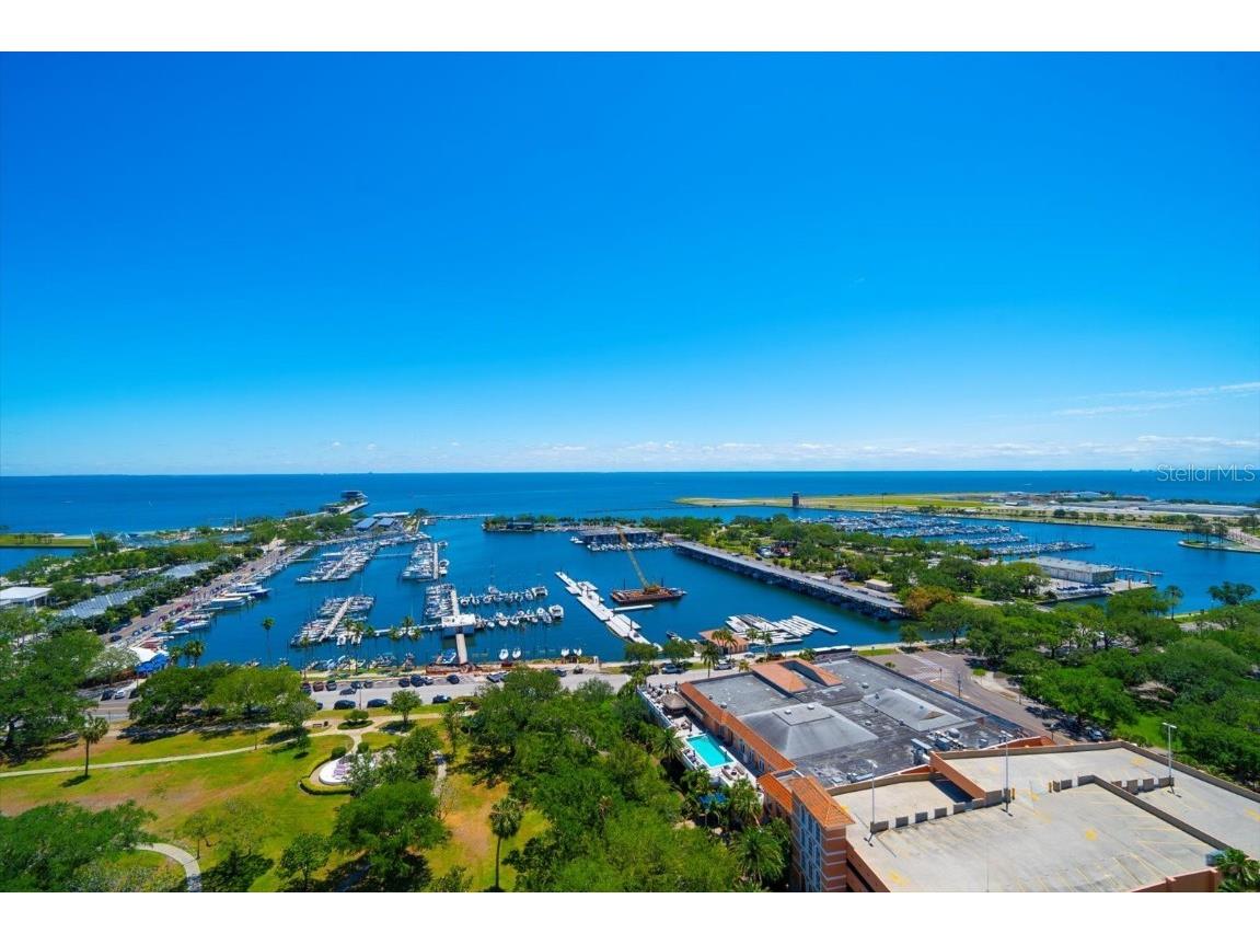 100 Beach Drive NE #1900 Saint Petersburg FL 33701 - TAMPA BAY U8243966 image3