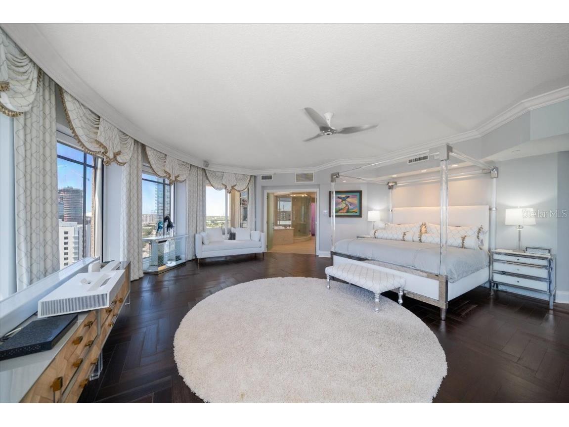 100 Beach Drive NE #1900 Saint Petersburg FL 33701 - TAMPA BAY U8243966 image39