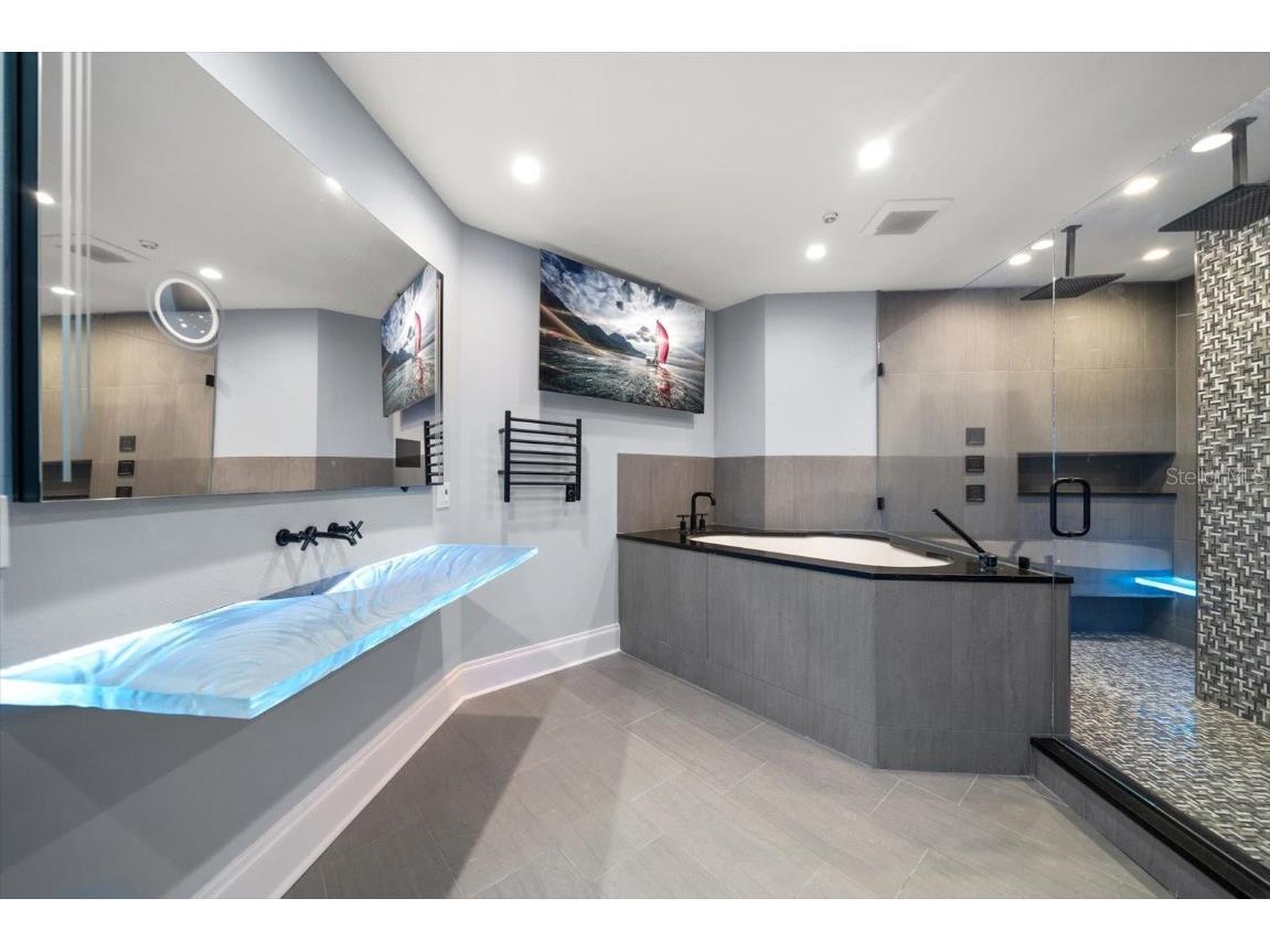 100 Beach Drive NE #1900 Saint Petersburg FL 33701 - TAMPA BAY U8243966 image56