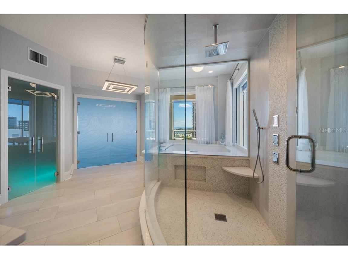 100 Beach Drive NE #1900 Saint Petersburg FL 33701 - TAMPA BAY U8243966 image69