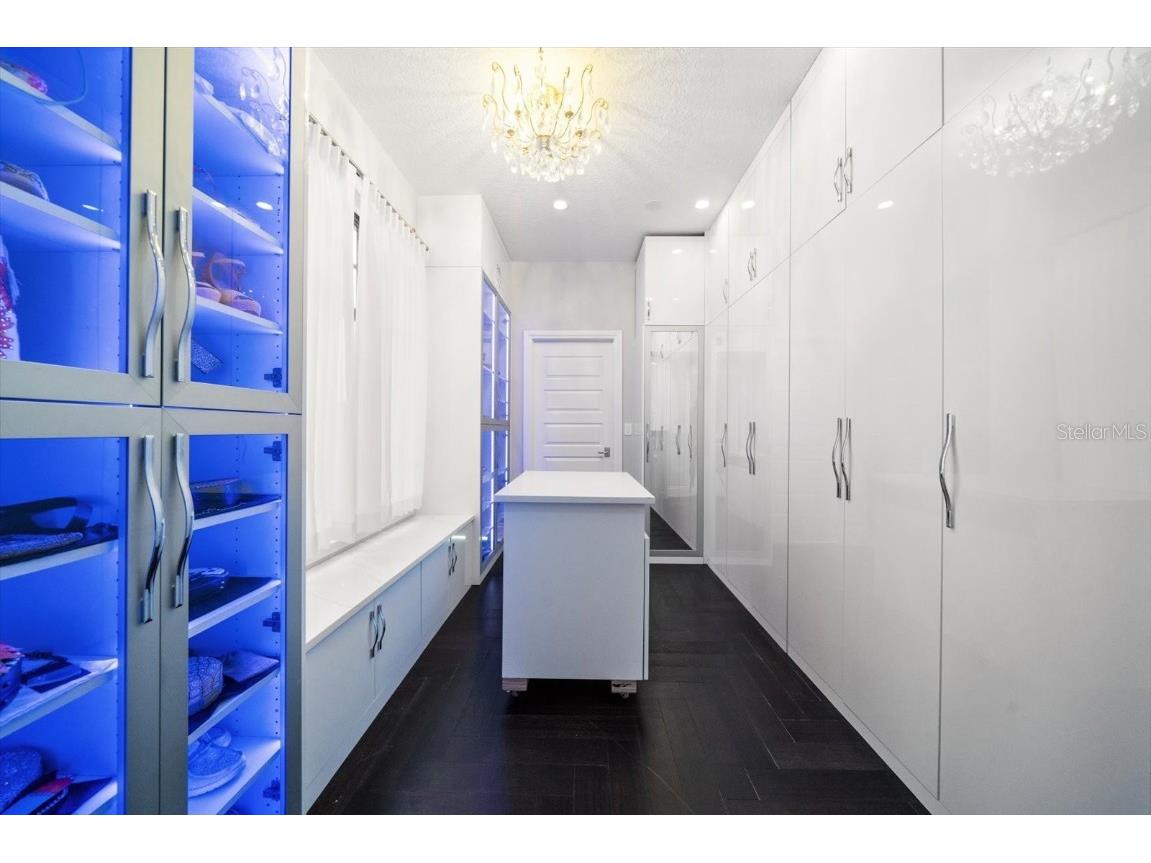 100 Beach Drive NE #1900 Saint Petersburg FL 33701 - TAMPA BAY U8243966 image71