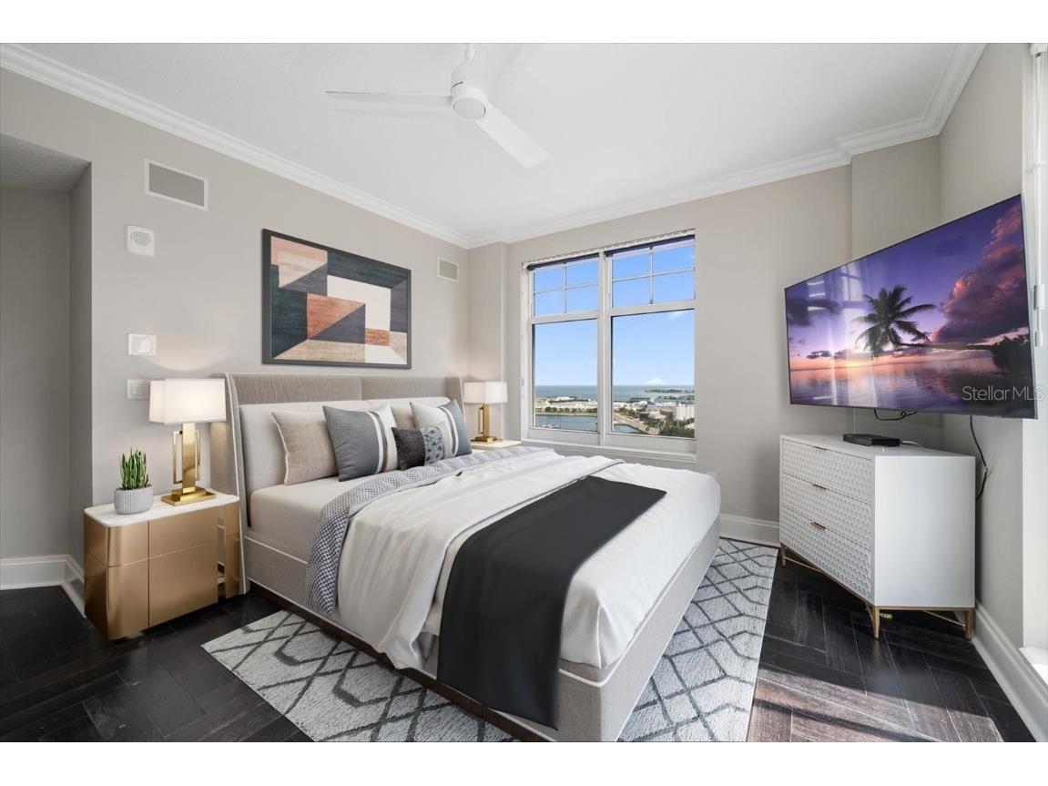 100 Beach Drive NE #1900 Saint Petersburg FL 33701 - TAMPA BAY U8243966 image80
