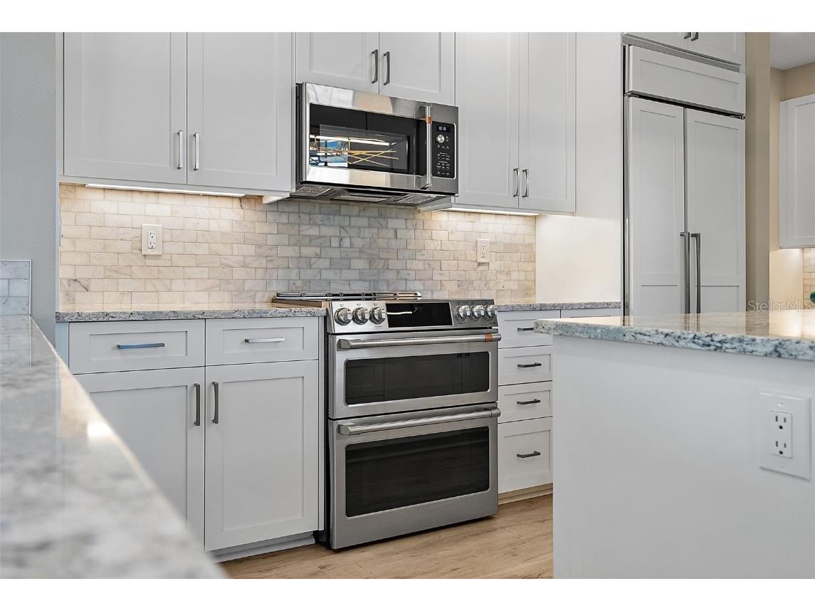 100 Beach Drive NE #301 Saint Petersburg FL 33701 TB8433538 image14