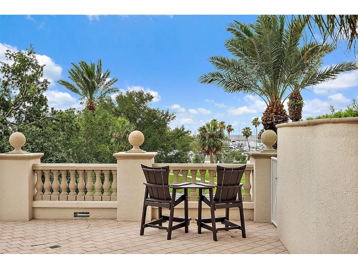 100 Beach Drive NE #301 Saint Petersburg FL 33701 TB8433538 image33