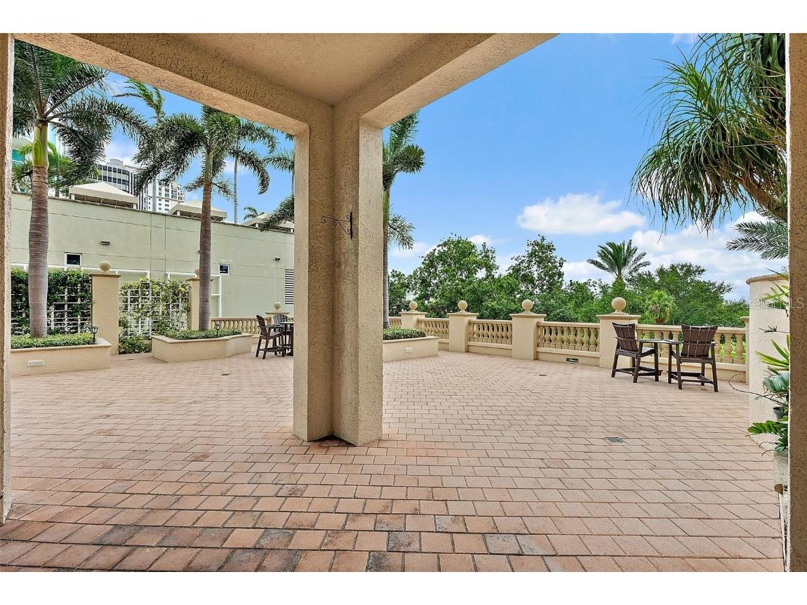 100 Beach Drive NE #301 Saint Petersburg FL 33701 TB8433538 image34