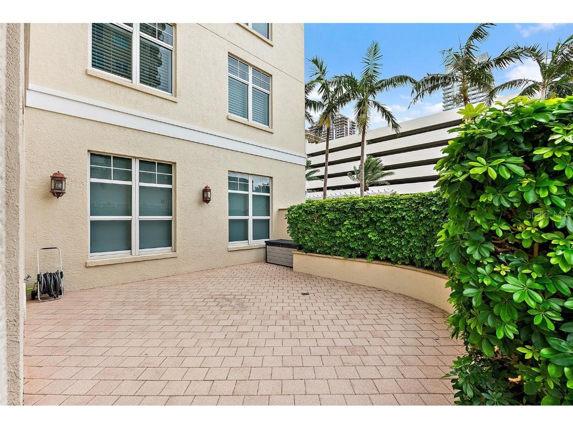100 Beach Drive NE #301 Saint Petersburg FL 33701 TB8433538 image40