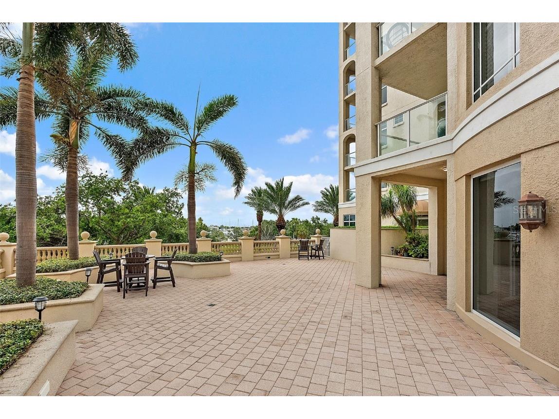 100 Beach Drive NE #301 Saint Petersburg FL 33701 TB8433538 image42