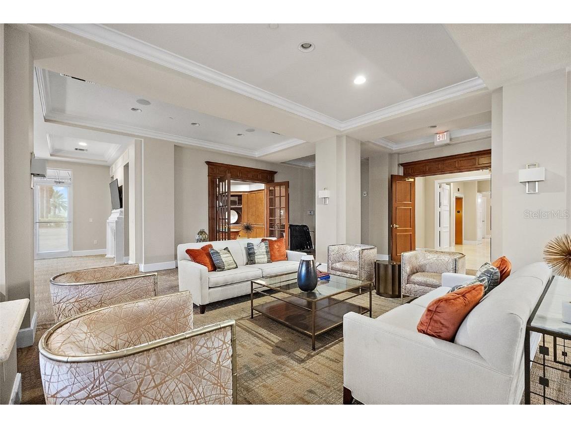 100 Beach Drive NE #301 Saint Petersburg FL 33701 TB8433538 image54