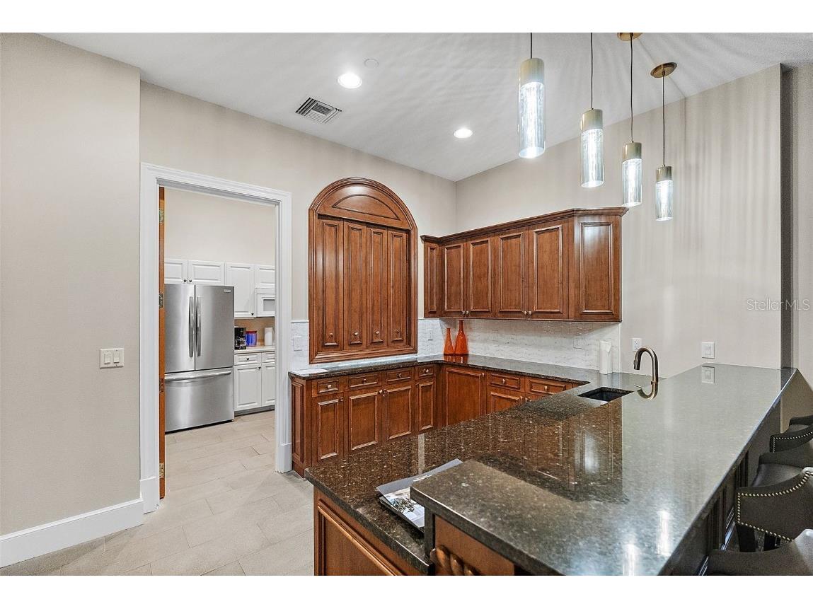 100 Beach Drive NE #301 Saint Petersburg FL 33701 TB8433538 image56