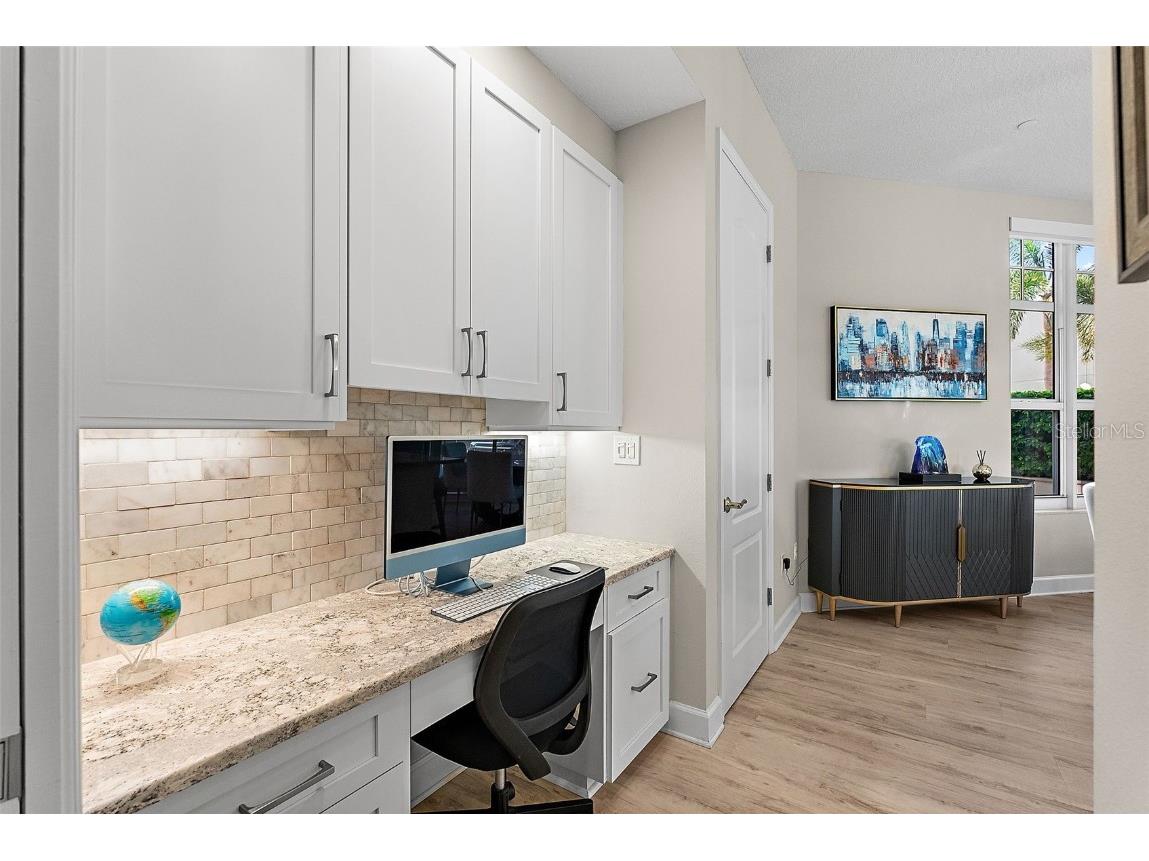 100 Beach Drive NE #301 Saint Petersburg FL 33701 TB8433538 image8