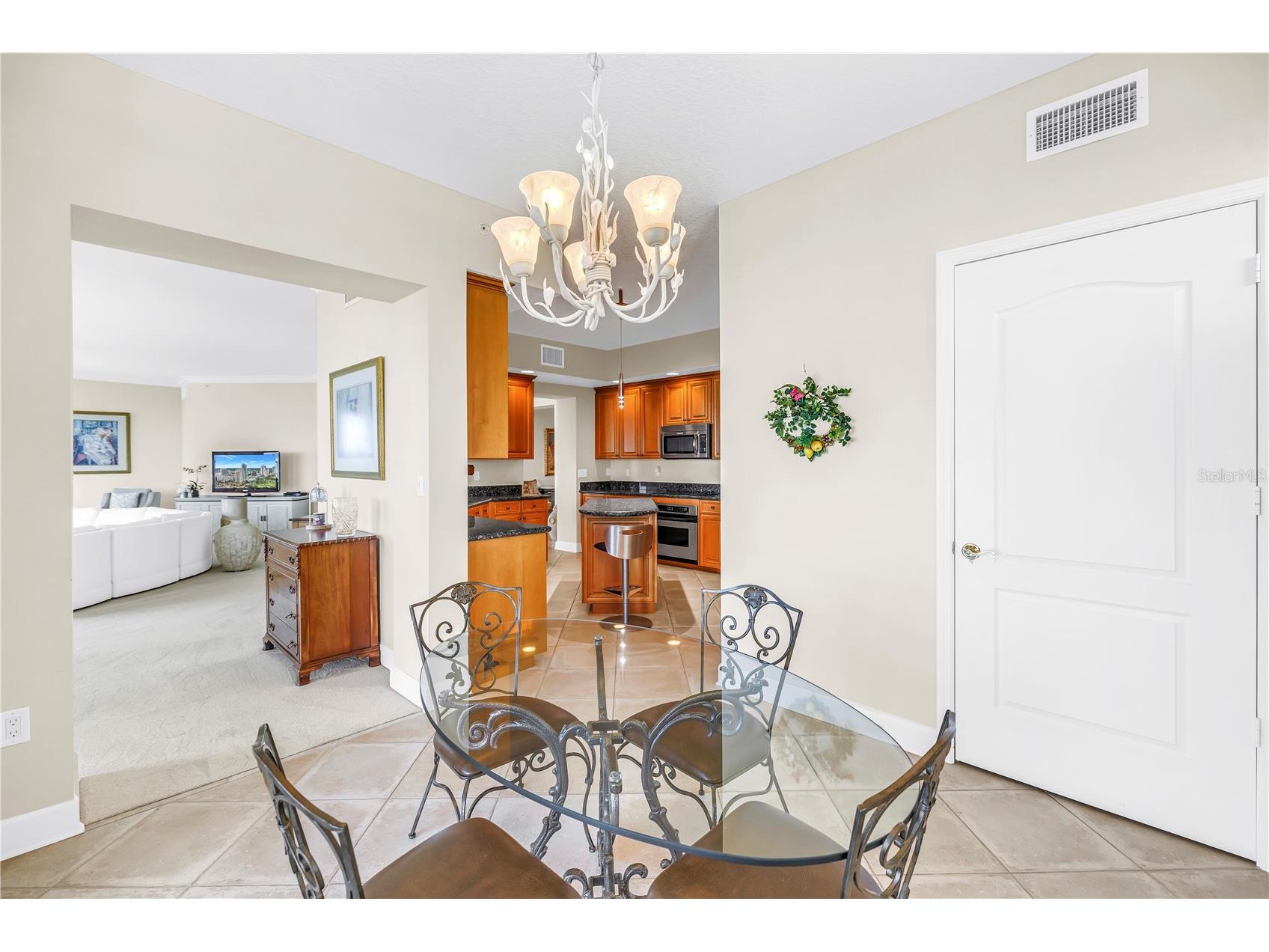 100 Beach Drive NE #702 Saint Petersburg FL 33701 TB8506494 image10
